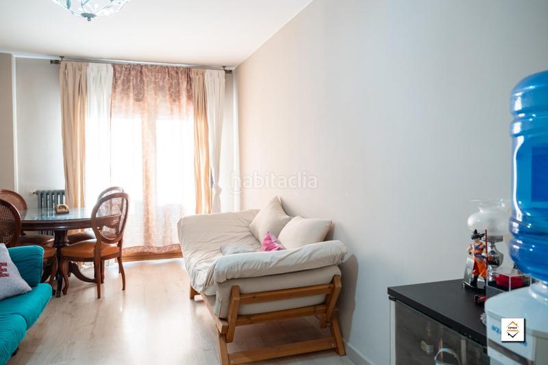 Foto a922747a-a702-4911-8e14-746768489a96. Piso luminoso piso en sexta planta en delicias en Zaragoza