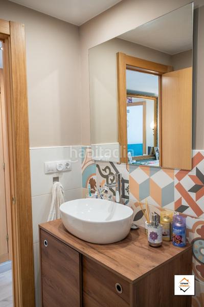 Foto fae9a5e3-d225-4d14-86be-19904435c8a7. Piso luminoso piso en sexta planta en delicias en Zaragoza