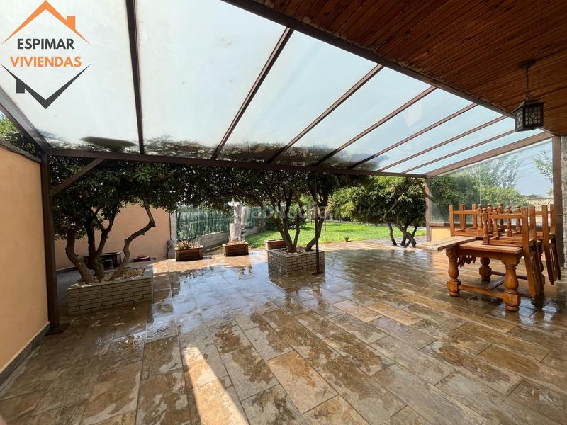 Foto 0b399b5e-c61b-4f16-a1c8-554895f28a97. Casa bifamiliare con riscaldamento parcheggio piscina in Zaragoza