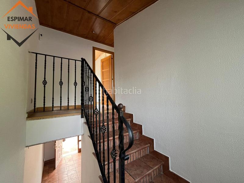 Foto 583bc61d-3ddf-48fb-99ec-5d48912d4279. Casa bifamiliare con riscaldamento parcheggio piscina in Zaragoza