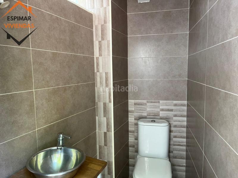 Foto 7bcc5db8-c841-4178-8d48-c8d7f4d98928. Casa bifamiliare con riscaldamento parcheggio piscina in Zaragoza