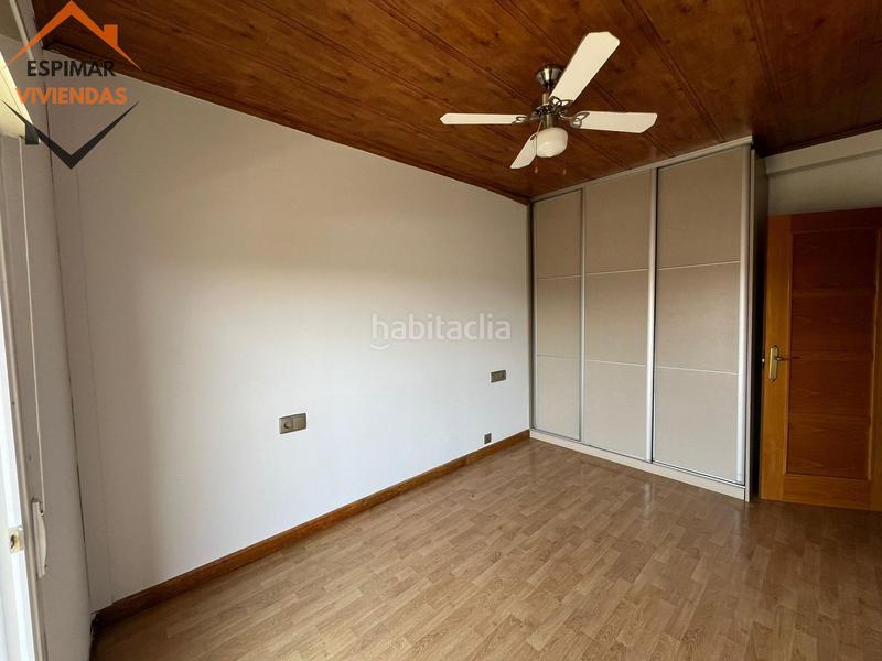 Foto 87c641b3-51de-48a7-a944-492ab9914722. Casa bifamiliare con riscaldamento parcheggio piscina in Zaragoza