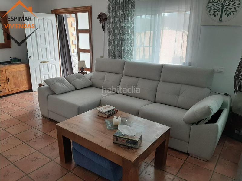 Foto 9ae44cc0-b166-49c6-8adf-32094cdfc9a1. Casa bifamiliare con riscaldamento parcheggio piscina in Zaragoza