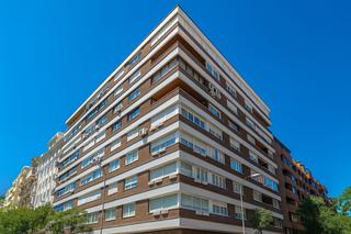 Miete Etagenwohnung in Goya. Espectacular piso de 5 dormitorios cerca al retiro!
