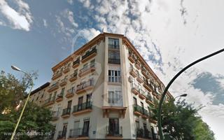 Location Appartement  General lacy. Piso con 2 balcones en palos de la frontera!
