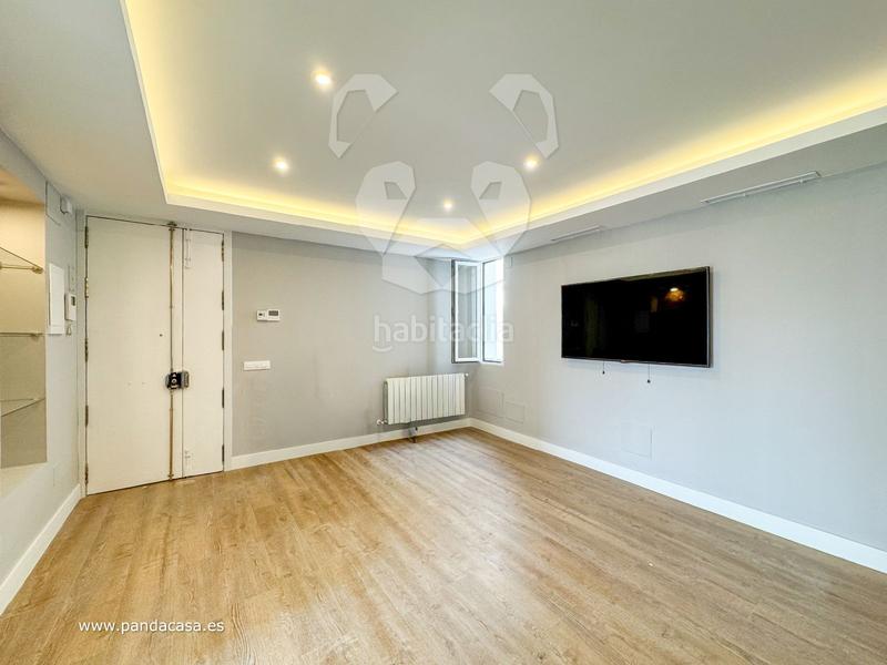 Foto 2c64dc1e-25fe-4181-a3f1-8bc69fca0f60. Miete dachwohnung mit heizung parking in Lista Madrid