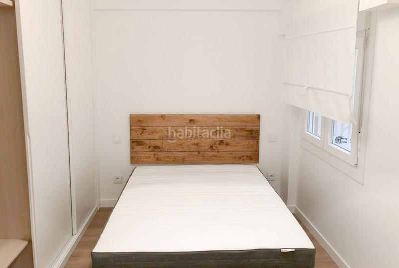 Foto 1bc9ea32-5b4e-4c9c-8b1b-e0c3988c1b99. Alquiler piso apartamento con balcón en Fuente del Berro, barrio salamanca en Madrid