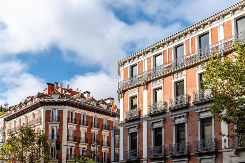 Foto 9089bd95-085b-4eba-8be0-992aca16aa72. Pis amb calefacció a Guindalera Madrid