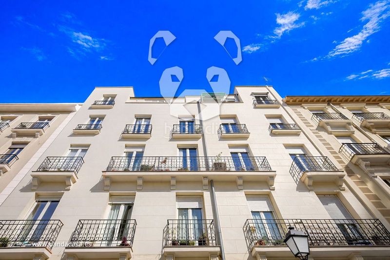 Foto 1c6aaba4-a1d8-4b74-8f96-6d9b2d243a7a. Rent flat with heating parking in Lista Madrid