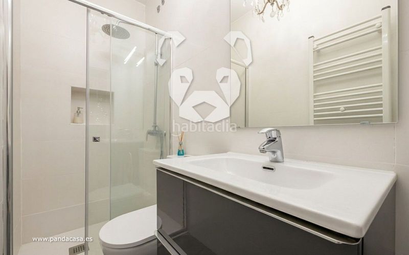 Foto 299606f9-7ee8-459a-8d56-857281d42d61. Lloguer pis amb calefacció a Guindalera Madrid