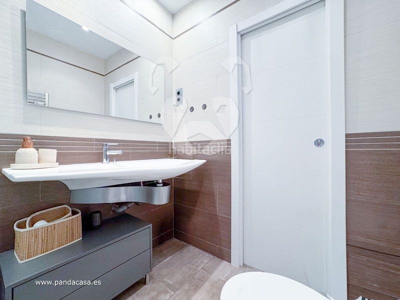 Foto 5c408955-6de7-4781-bf70-a8b351428316. Rent flat with heating in Lista Madrid