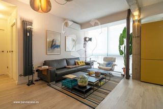 Rent Flat in Elvira 8. Piso exterior de diseño junto al parque en salamanca!
