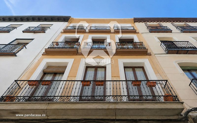 Foto 35a94cec-82c7-4ccd-9e3e-0e76fd44fc5d. Rent flat with heating in Cortes-Huertas Madrid