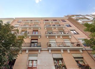 Location Appartement à Cortes-Huertas. Piso amueblado exterior en cortéshuertas