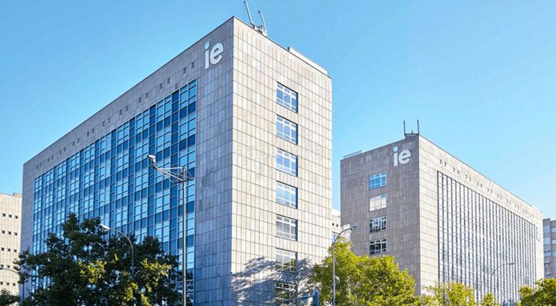 Foto 37ec40b6-6f26-4e60-9ff6-7ecc4c0e3fb2. Location appartement dans madrazo 24 dans Cortes-Huertas Madrid