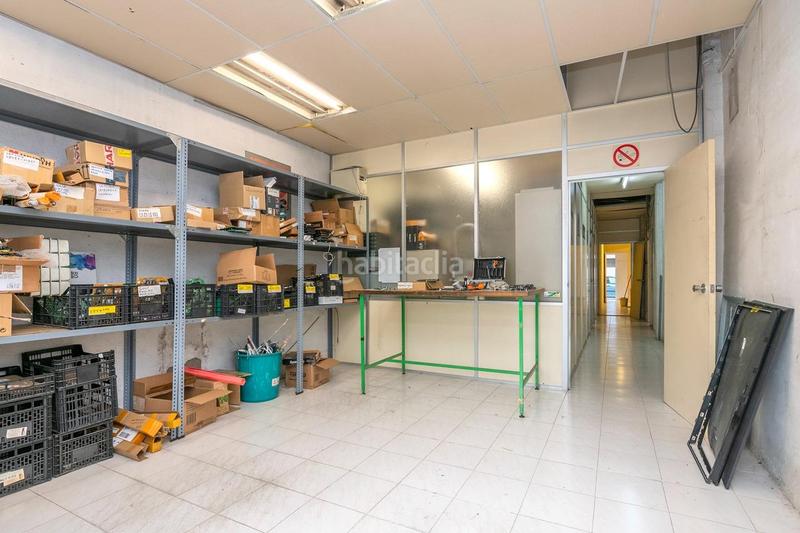 Foto 587ffd3b-b942-4b4c-a3ce-190b96bac89a. Locale commerciale in Poble Nou Manresa