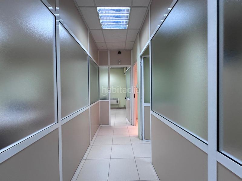 Foto 5941bcc2-fc40-4bca-aa0b-b3d6c9158285. Locale commerciale in bases de Manresa - carretera de santpedor Manresa