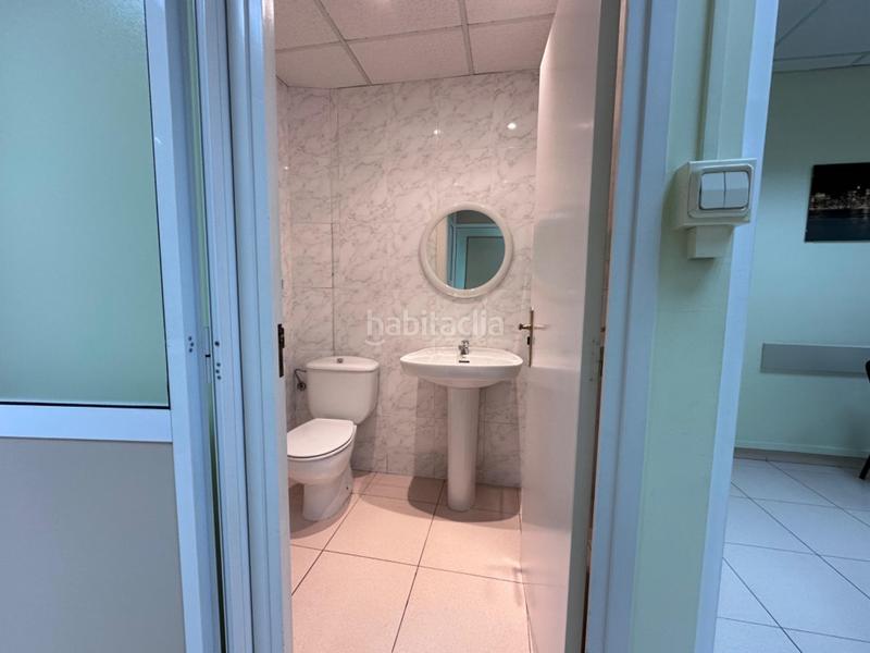 Foto e43f137f-d514-4f88-80b9-35b12cd44be7. Locale commerciale in bases de Manresa - carretera de santpedor Manresa