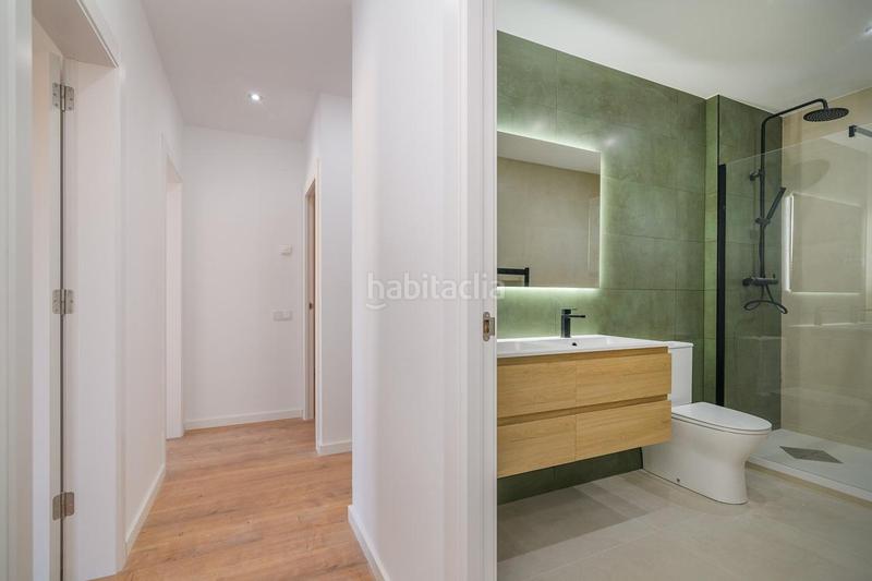 Foto 0f0cc764-9386-4416-bb3c-537e497287d2. Ático vivienda reformada con terraza panorámica en venta en Manresa