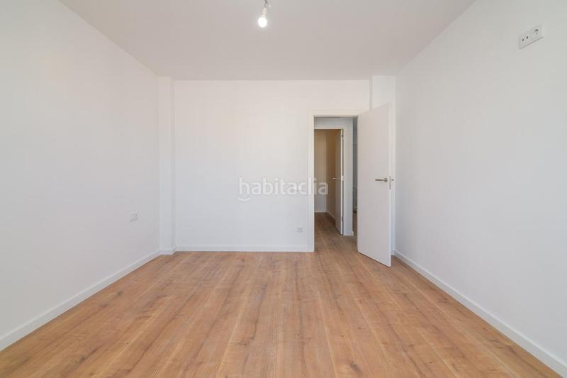 Foto 478419be-a77c-42db-a0a3-deec3ba2c000. Ático vivienda reformada con terraza panorámica en venta en Manresa