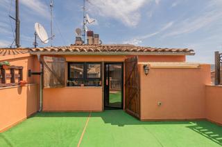 Dúplex  Carrer de la creu. Oportunidad única! dúplex en venta con alquiler activo