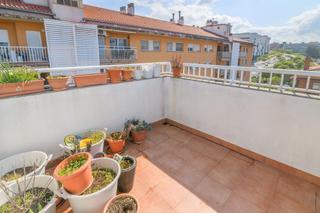 Duplex à Escodines. Dúplex de 4 habitaciones con balcones, solárium y plaza de aparc