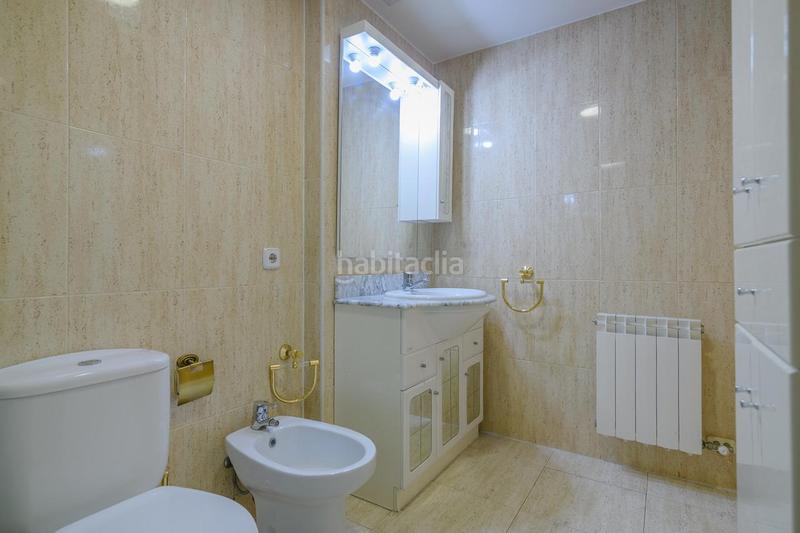 Foto 1e705ad3-5e53-4aa5-b20a-8595744d1451. Dúplex  de 4 habitaciones con balcones, solárium y plaza de aparcamiento en Manresa