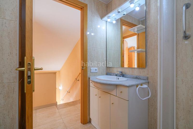 Foto 463d12fc-08b4-42bf-ac75-28a0056f1bdd. Dúplex  de 4 habitaciones con balcones, solárium y plaza de aparcamiento en Manresa