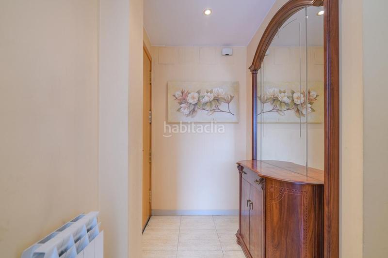 Foto 7492374e-f2bf-4dc5-a0bf-0e13953d6c14. Dúplex  de 4 habitaciones con balcones, solárium y plaza de aparcamiento en Manresa