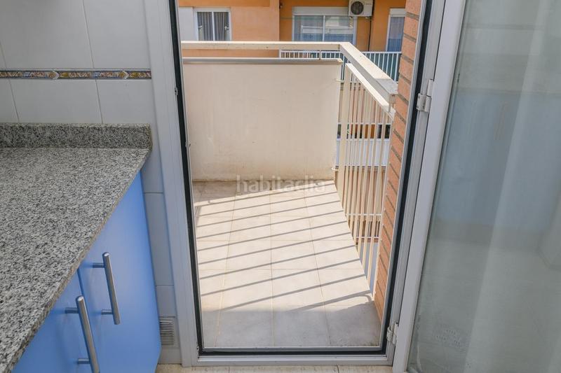 Foto f08ad8bf-121c-4bb4-a3a1-6d32d99f84e8. Dúplex  de 4 habitaciones con balcones, solárium y plaza de aparcamiento en Manresa