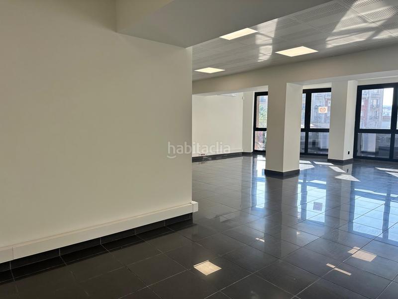 Foto e11368b8-fa48-4ff4-8ce4-b6a38b1b3dd3. Rent office space with heating in Centre - Passeig i Rodalies Manresa