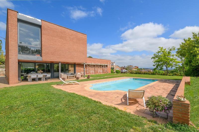 Foto cddec592-6828-4504-a1a9-2d632a1d0288. Chalet mit heizung parking pool in Sant Salvador de Guardiola