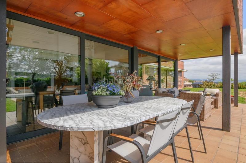 Foto efc8247b-8a4d-4c17-9202-94cc68018c14. Chalet mit heizung parking pool in Sant Salvador de Guardiola