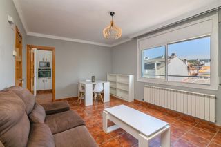 Flat in Sant Joan de Vilatorrada. Vive en sant joan de vilatorrada piso de 3 habitaciones, para en