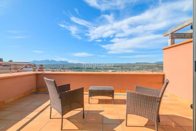 Foto 00a4979b-2cca-4edb-a7db-d34c4206a50e. Dúplex  en finca moderna con 2 terrazas y vistas montserra en Manresa