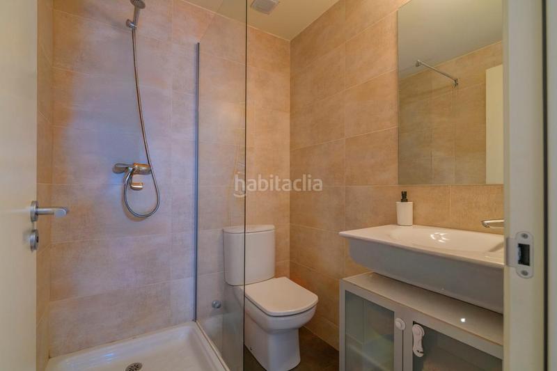 Foto 0a367efa-aa2f-464d-b984-71a2e4aac754. Dúplex  en finca moderna con 2 terrazas y vistas montserra en Manresa