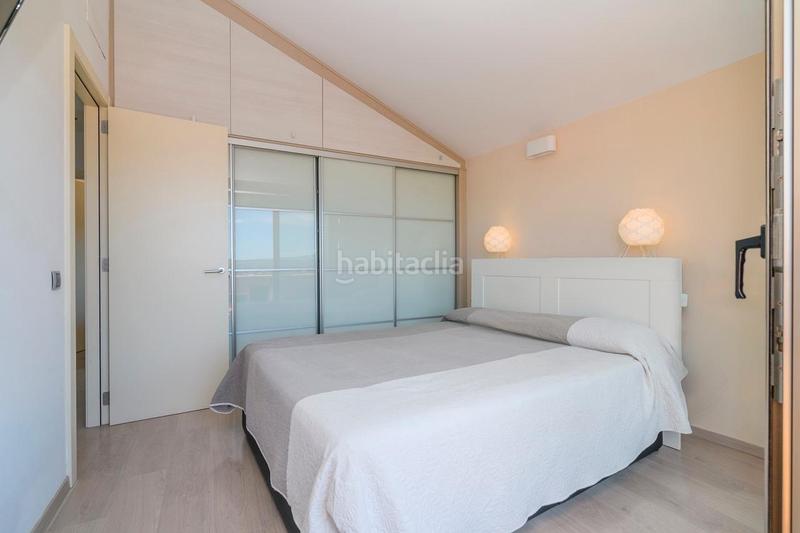 Foto 6dabcce9-e65b-4e2a-a481-17f3df84ba4b. Dúplex  en finca moderna con 2 terrazas y vistas montserra en Manresa