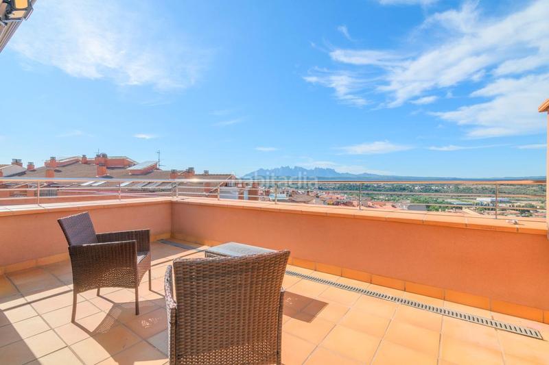 Foto f1f78af6-254f-4690-b4ae-dccc6a94e576. Dúplex  en finca moderna con 2 terrazas y vistas montserra en Manresa