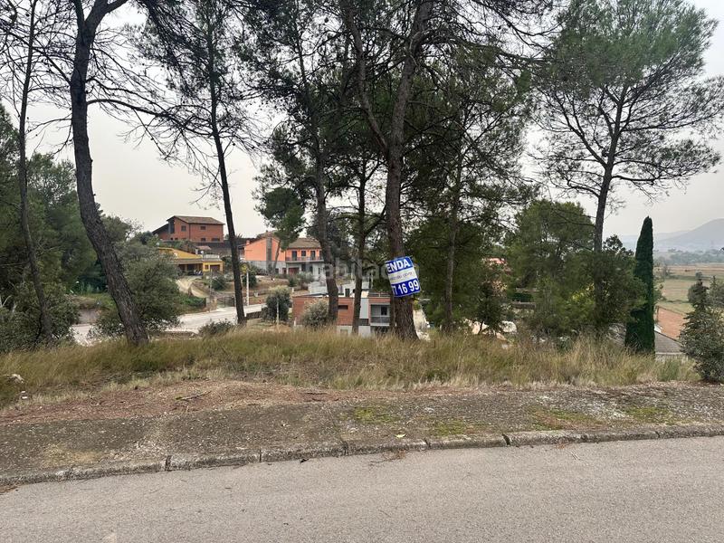 Foto a51ed8bc-75e8-4bb6-8746-3e867f4337ab. Residential plot in carrer de l'alzina 6 in Santpedor