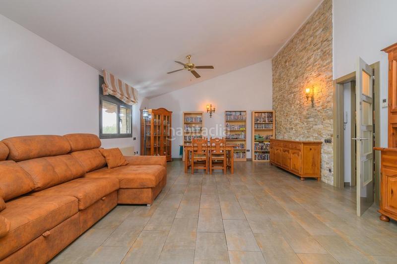 Foto 115b681e-ac54-4534-be43-875890d550af. Xalet amb calefacció aparcament piscina a Castellnou de Bages