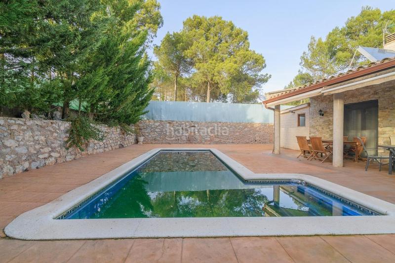 Foto f2ea87ee-9214-4054-9690-0ff19fee64b8. Xalet amb calefacció aparcament piscina a Castellnou de Bages