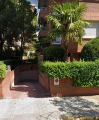 Lloguer Aparcament cotxe a Bases de Manresa - Carretera de Santpedor. Parking de alquiler en avenida bases de manresa