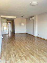 Location Duplex à Carretera de Vic - Remei. Fantástico dúplex de alquiler en ctra. de vic