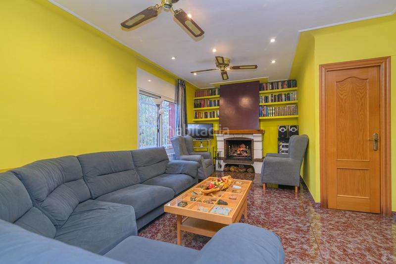 Foto 4c075543-1e64-4691-8148-898f4bcc198b. Chalet con riscaldamento parcheggio piscina in Sant Salvador de Guardiola