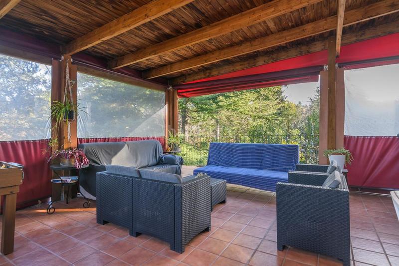 Foto e5a0801b-fcc9-4260-99a5-cde46a253958. Chalet con riscaldamento parcheggio piscina in Sant Salvador de Guardiola