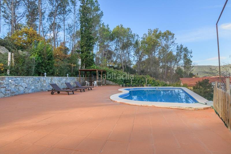 Foto f68022dd-8938-4efb-9fe5-cedb5d87258a. Chalet con riscaldamento parcheggio piscina in Sant Salvador de Guardiola