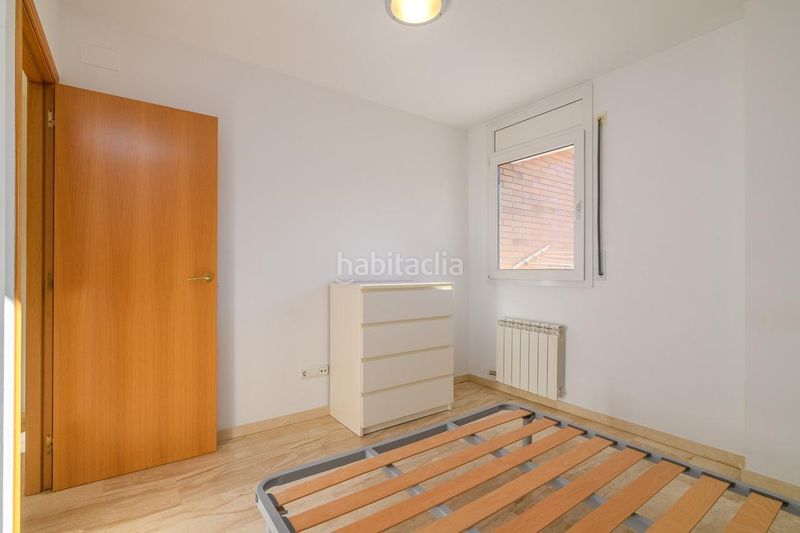 Foto c79c337d-20a1-441f-aead-db2ccae376ed. Pis a Poble Nou Manresa