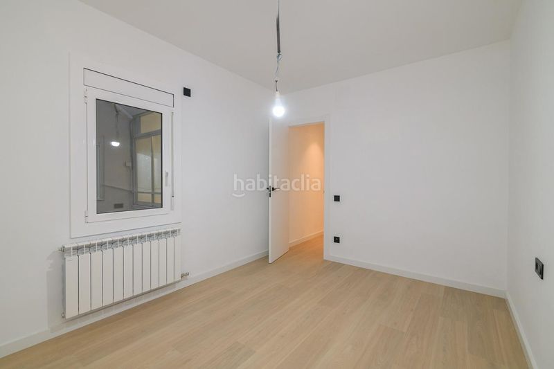 Foto 42af154e-40b1-494b-9026-2f608dbc1c2b. Pis a Centre - Passeig i Rodalies Manresa