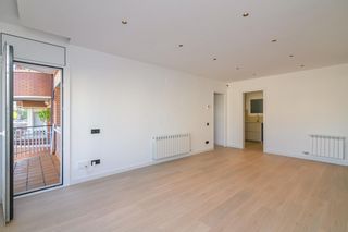 Flat in Centre - Passeig i Rodalies. Amplio, reformado y en el centro! conoce este pisazo en el paseo