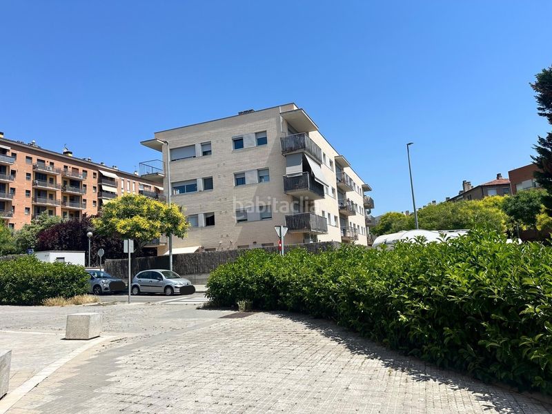Foto a44e5c7d-25dd-46c8-bec4-abdbff94d392. Aparcament cotxe a bases de Manresa - carretera de santpedor Manresa